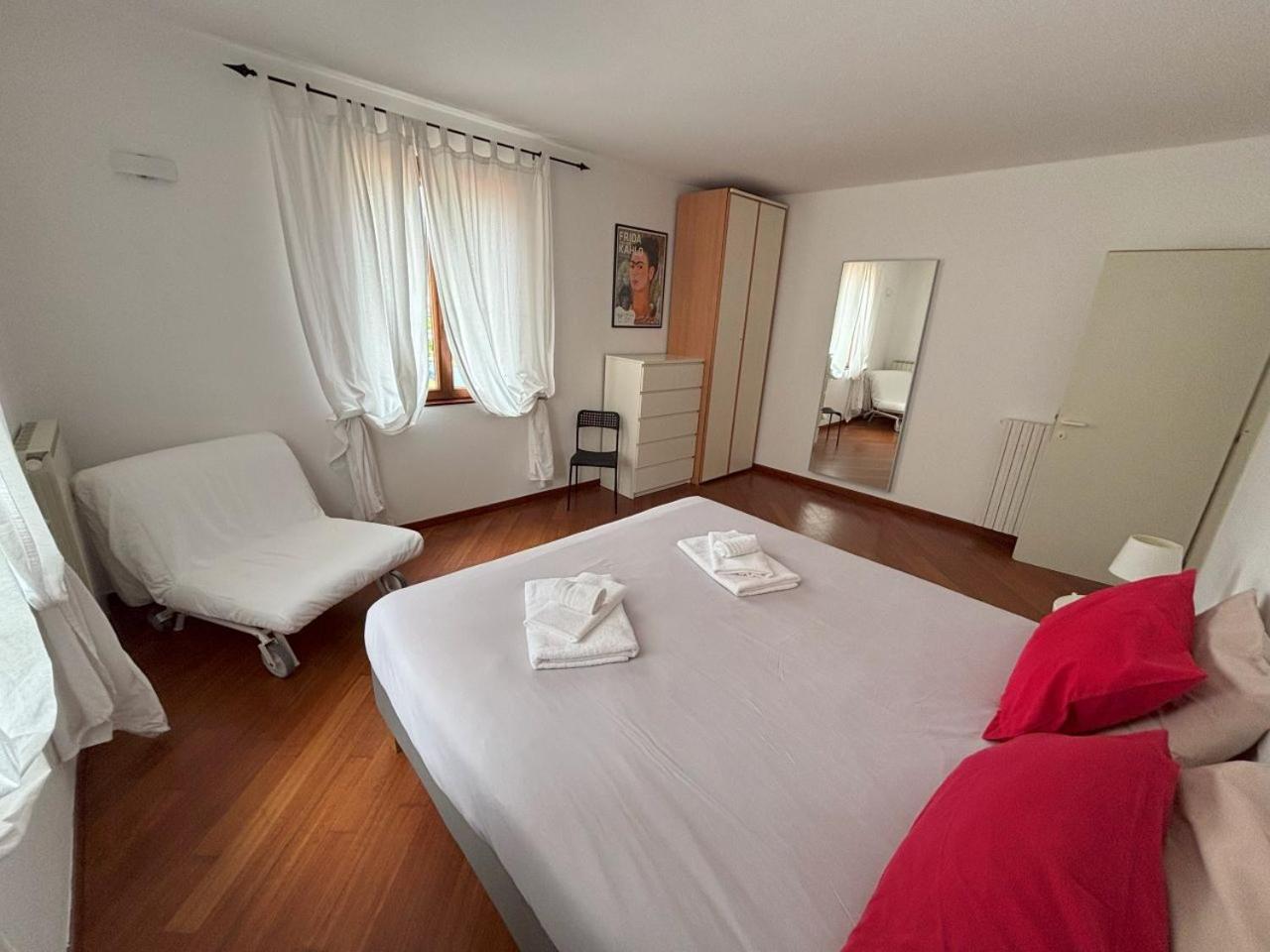 Casa Vacanze Magnolia Borgo Ticino Dış mekan fotoğraf